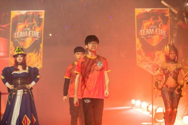 门过程中 门过程中