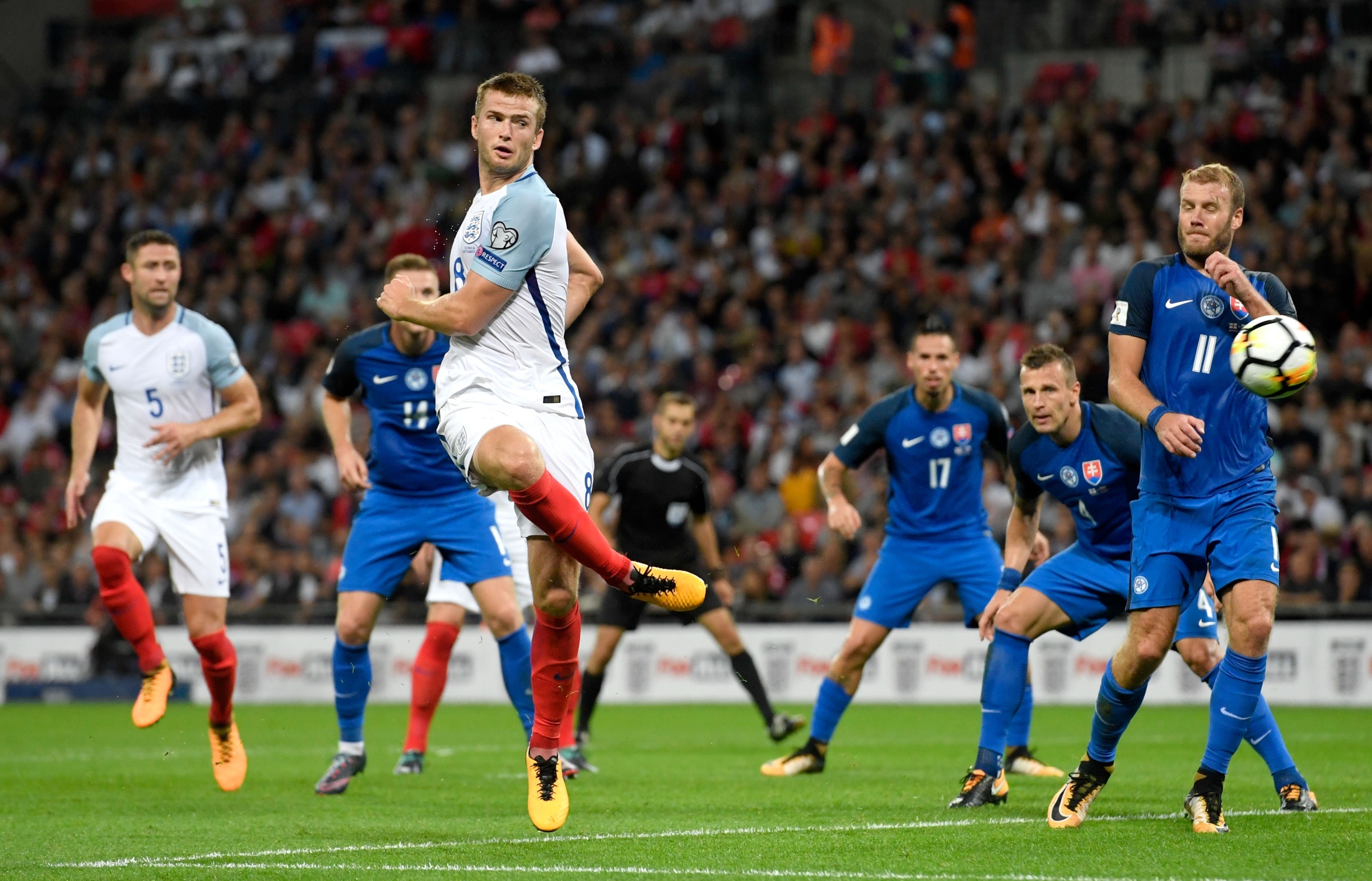 传球和广阔 传球和广阔