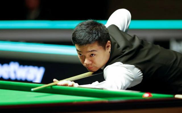 级球星与新 级球星与新